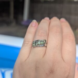Forte Dauphin Apatite Gemstone Ring (Size 5.0) 1.35 Carats